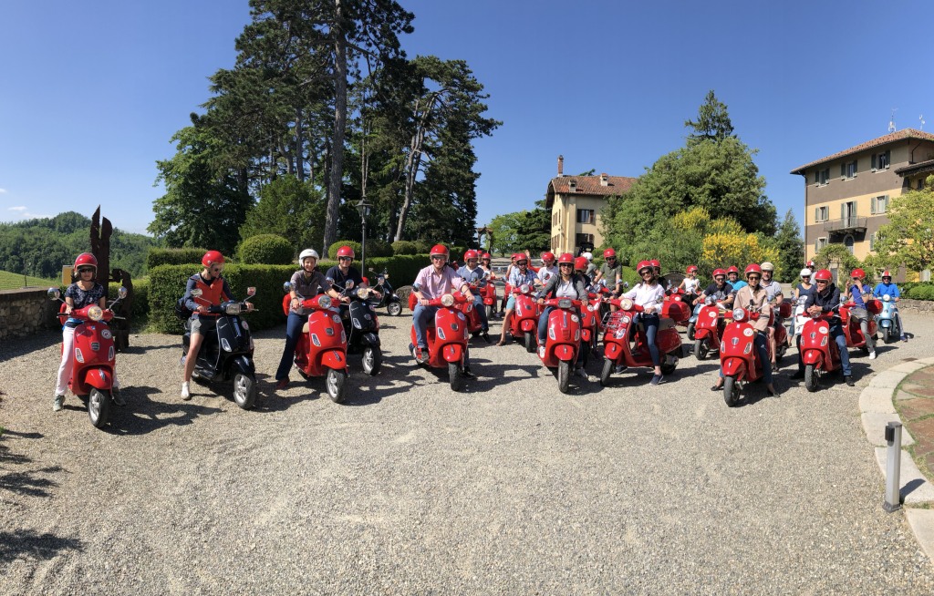 Vespa Tour, team activity, Bologna countryside offsite event.