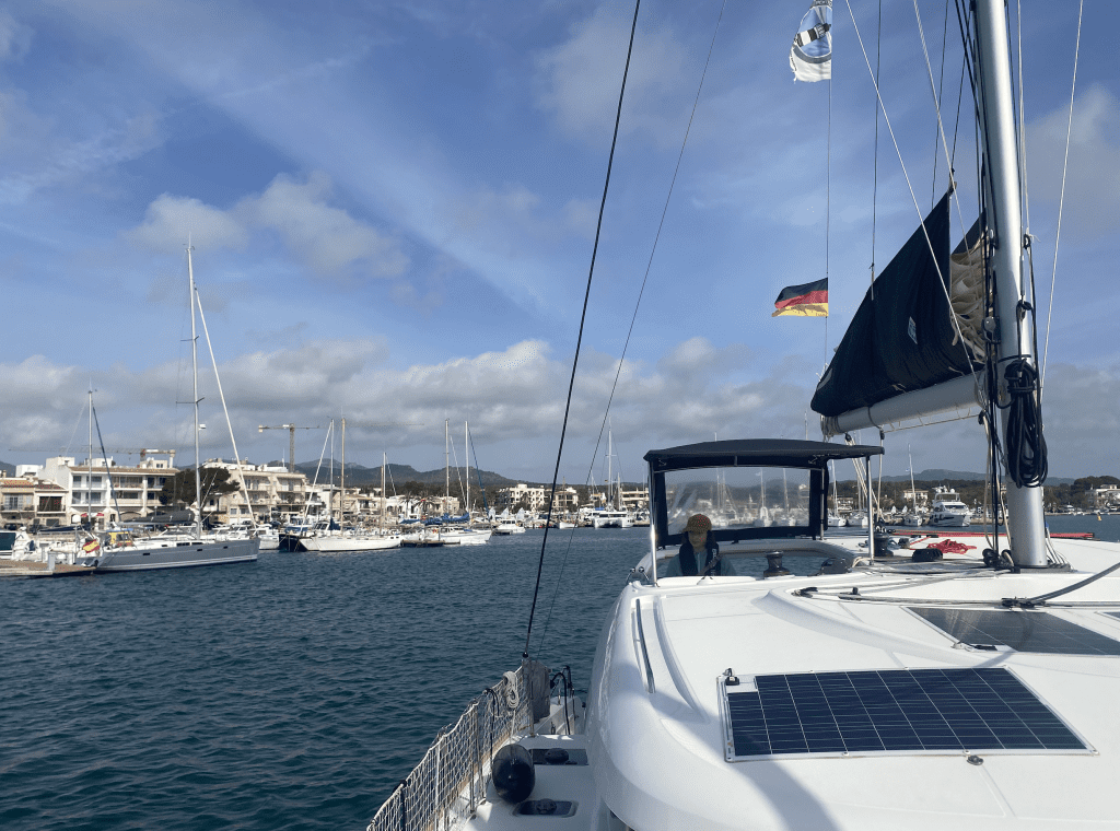 View from a catamaran approaching the mainland