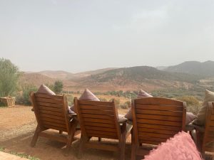 Mountain view in Marraksh, Chairs out of Wood